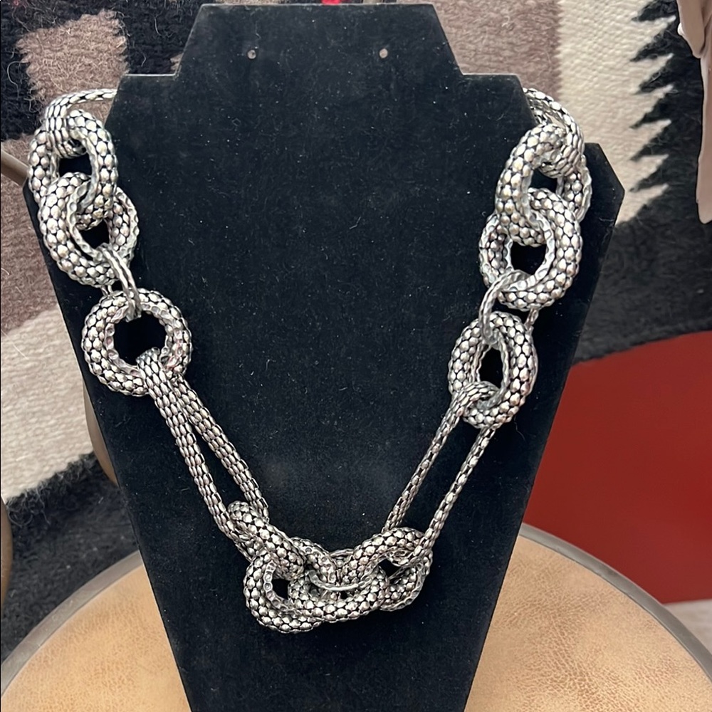 Elegant Silver/black Chain Statement Necklace